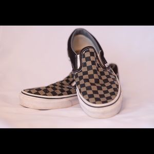 Vans Classic Junior Checkered Sneaker